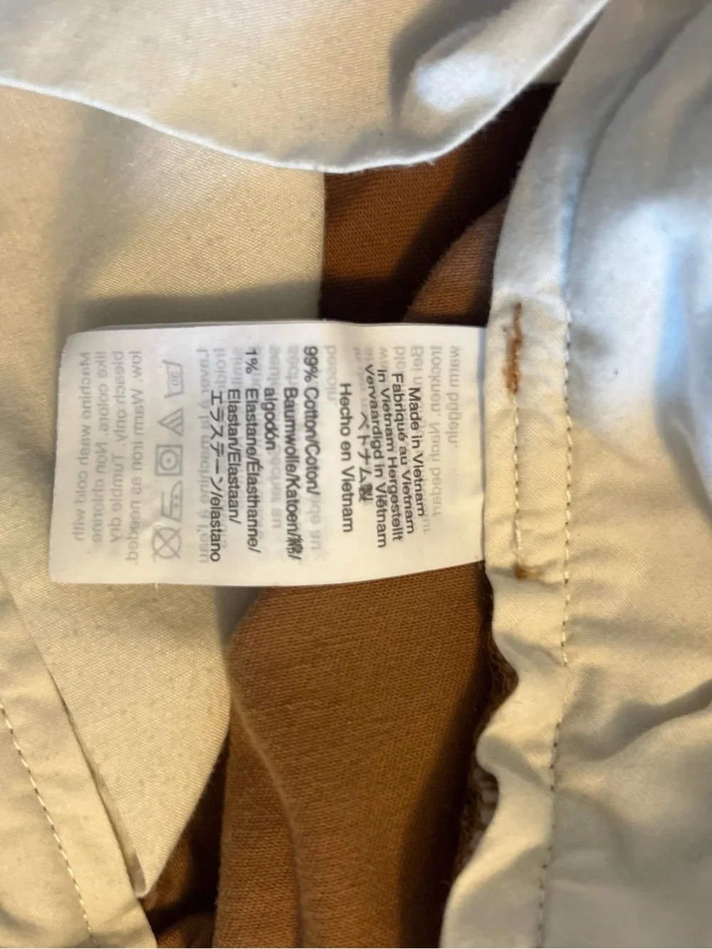 J. Crew Men's Rust Brown Flat Front Chino Shorts